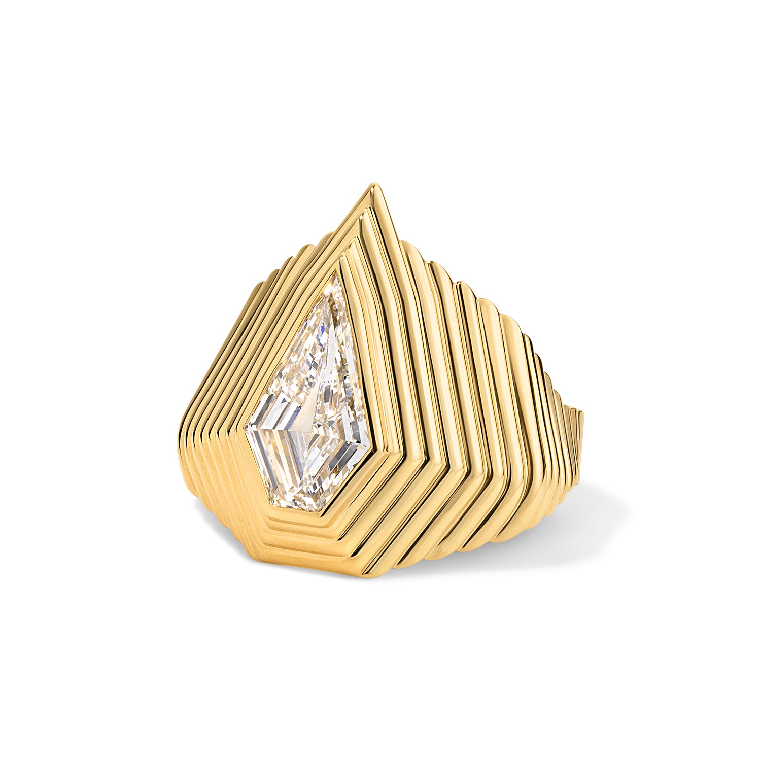Ripple Diamond Ring 18K Yellow Gold ribbed band Heptagon front angle